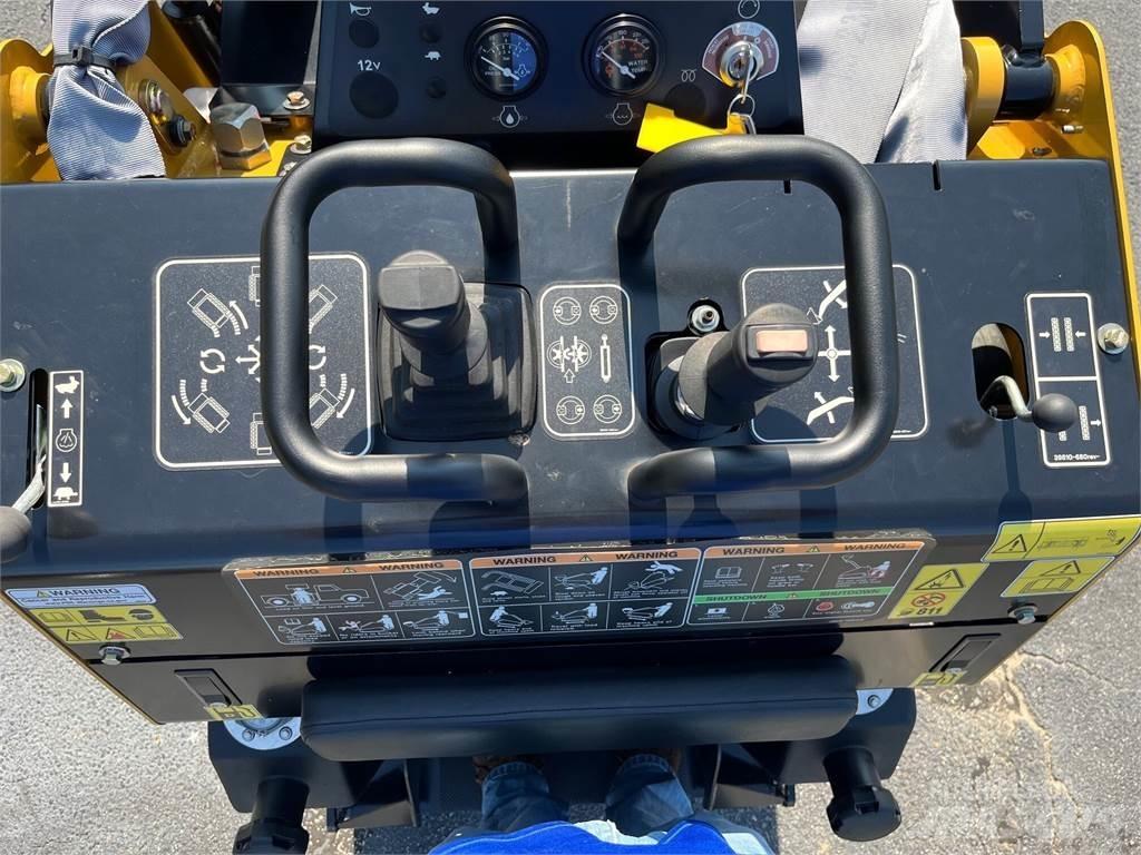 Boxer 700HDX Minilader