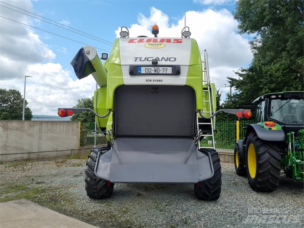 CLAAS 430 Tucano Mähdrescher