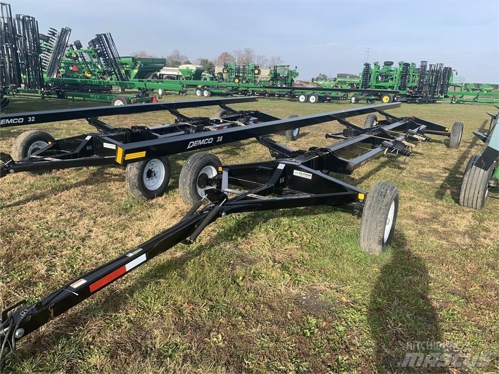 Demco AWS38 Getreideanhänger