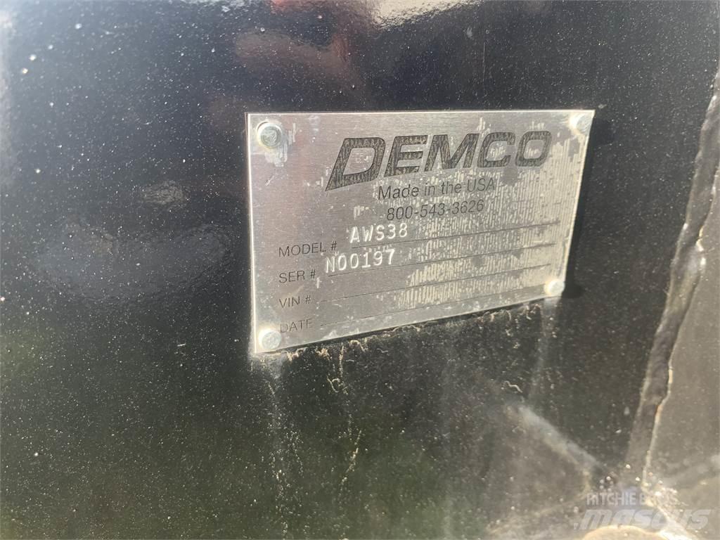 Demco AWS38 Getreideanhänger