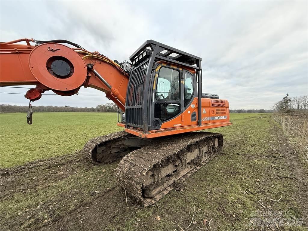 Doosan 225 Forstbagger
