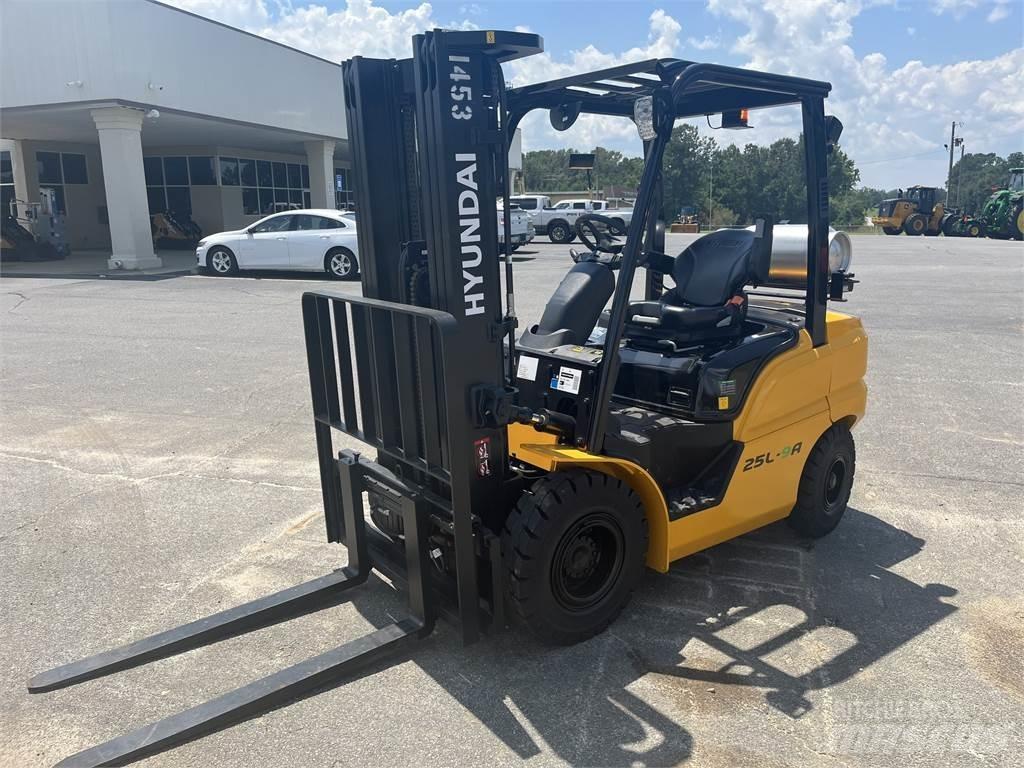Hyundai 25L-9A Andere Gabelstapler