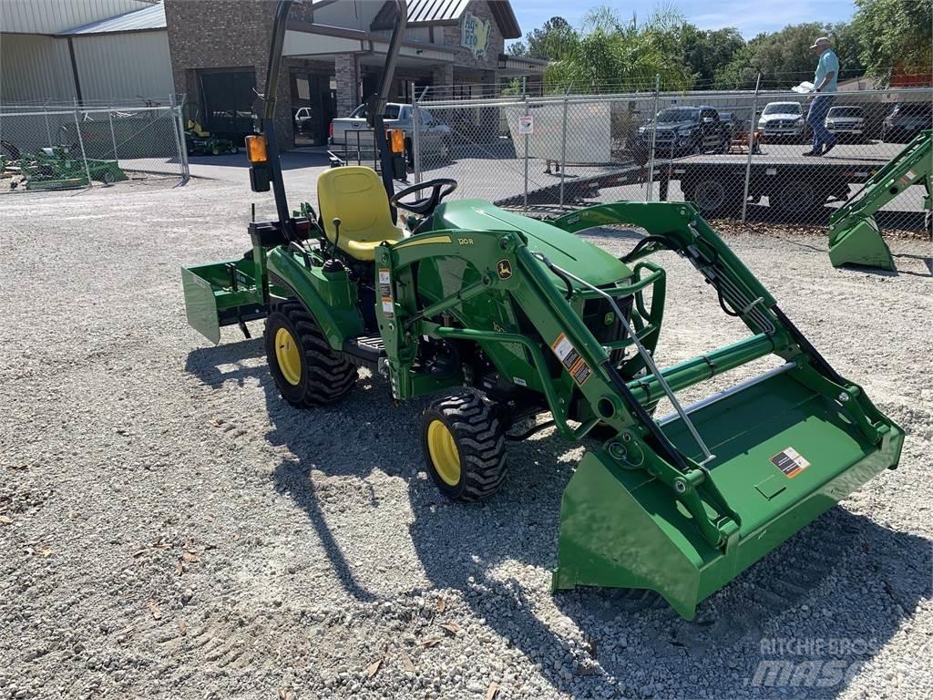 John Deere 1023E Kleintraktoren