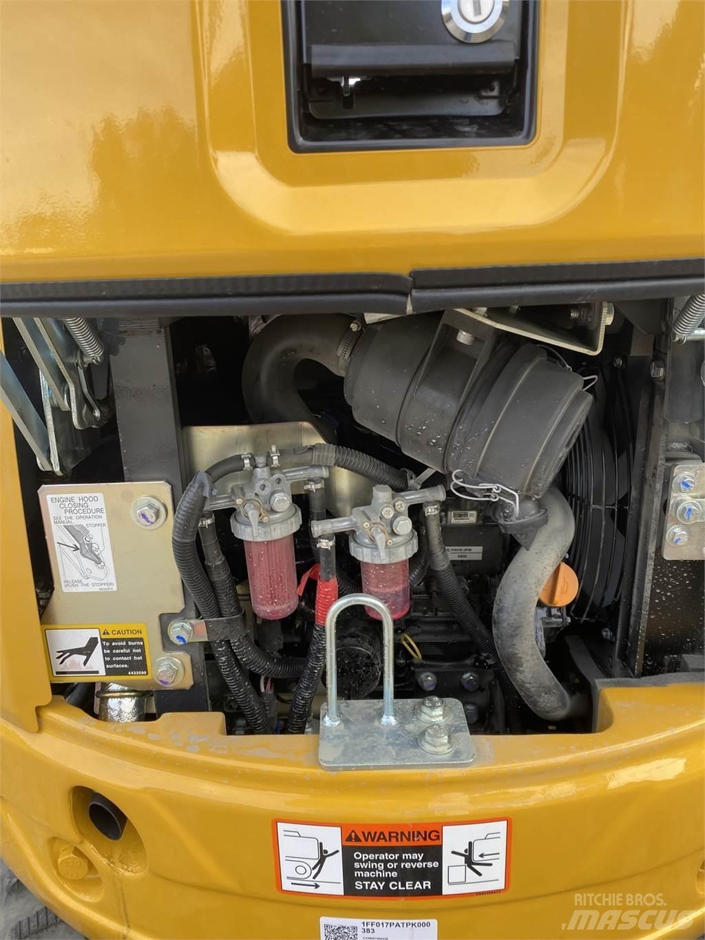 John Deere 17 P Minibagger < 7t