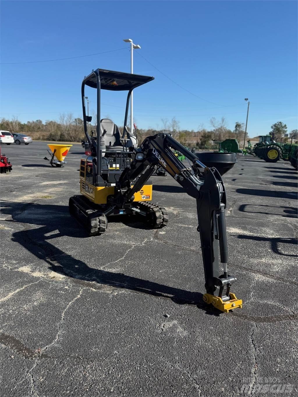 John Deere 17 P Minibagger < 7t