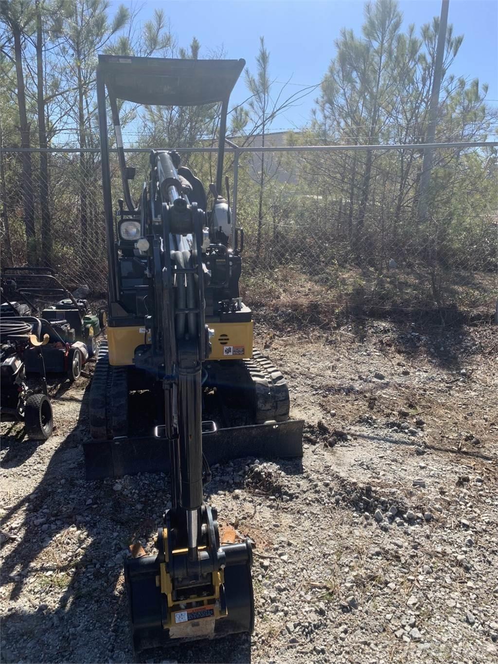 John Deere 17P Long Reach Bagger