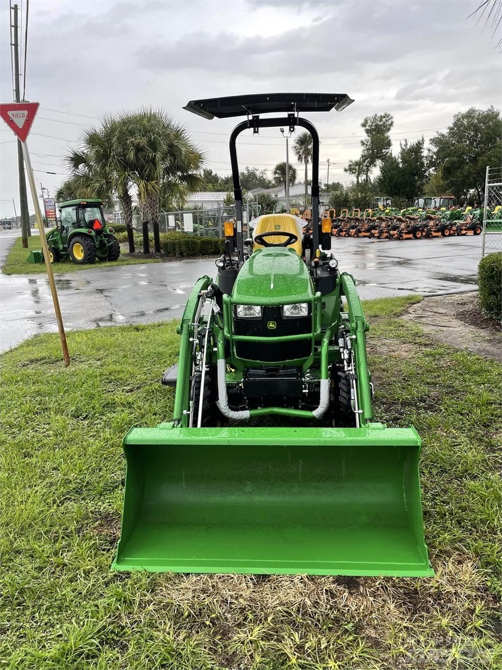 John Deere 2025R Kleintraktoren