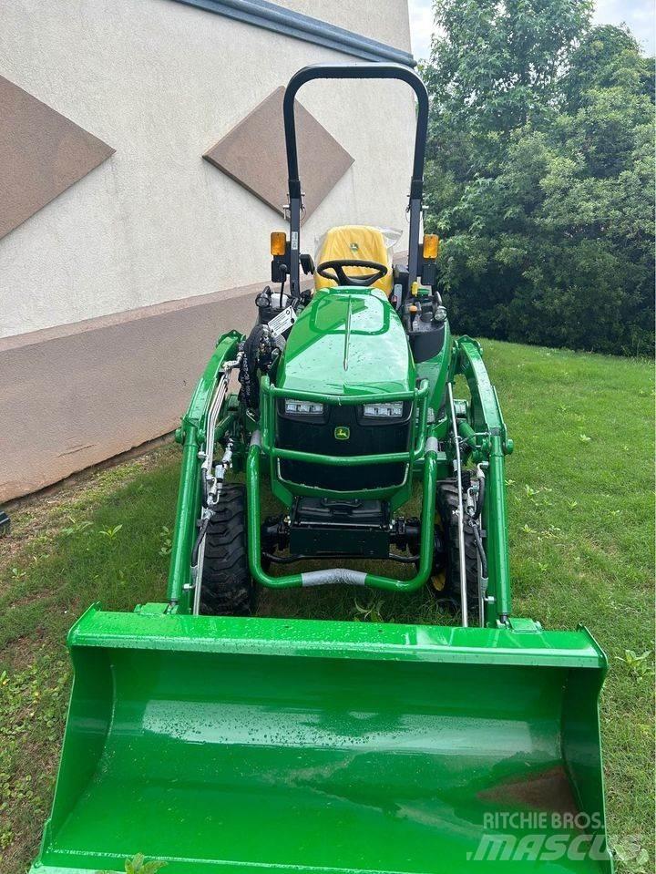John Deere 2025R Kleintraktoren