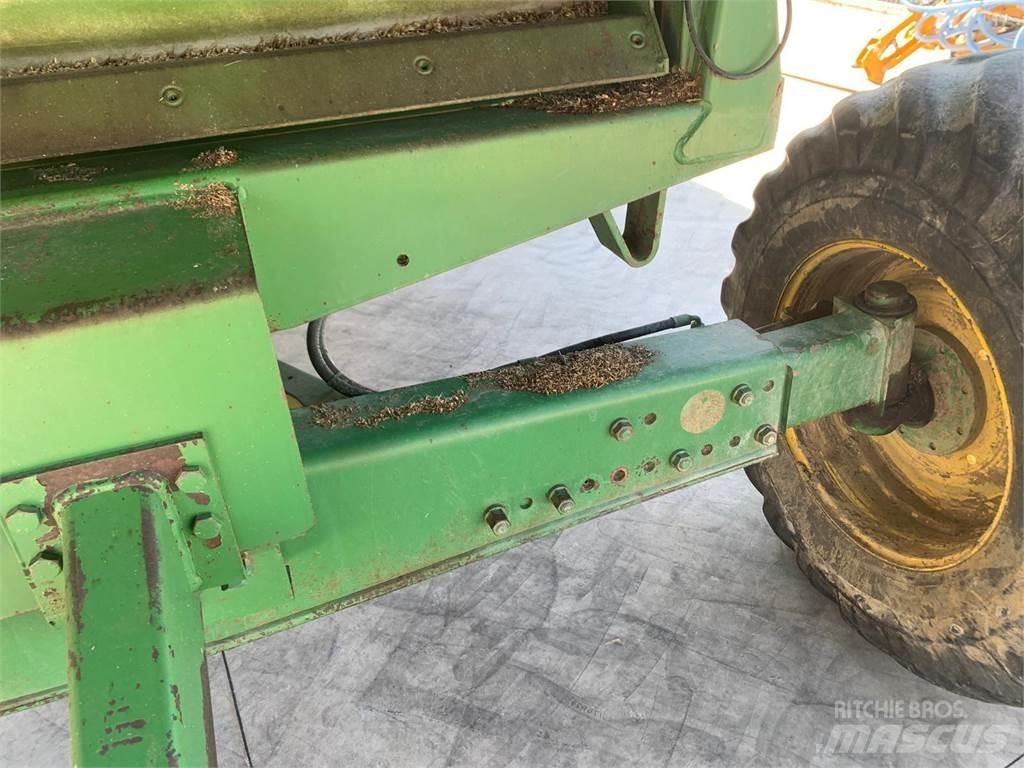 John Deere 2258 Mähdrescher