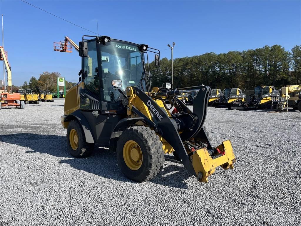 John Deere 244L Minilader