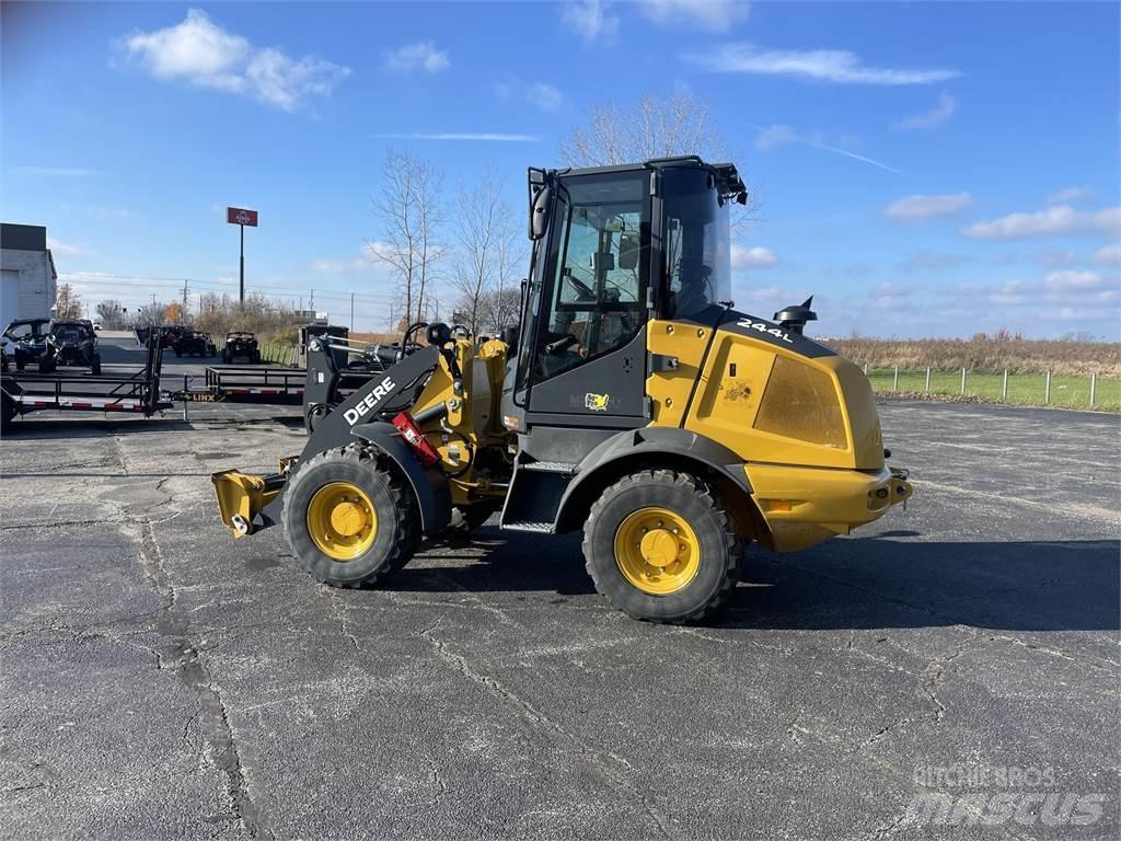 John Deere 244L Minilader
