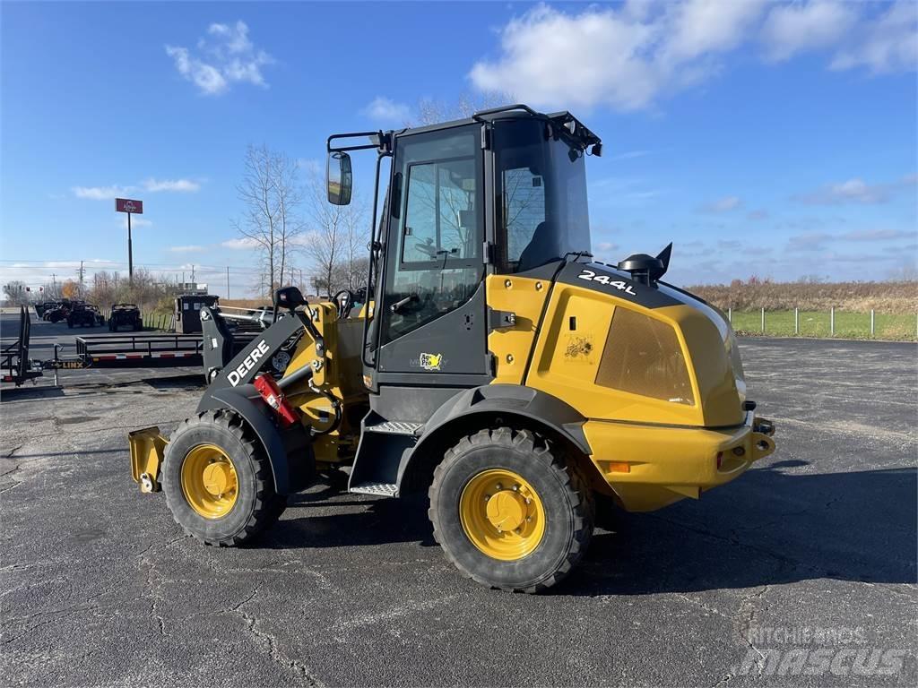 John Deere 244L Minilader