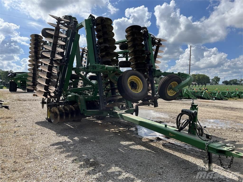 John Deere 2623 Scheibeneggen