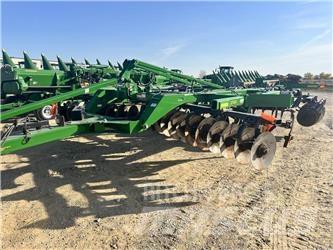 John Deere 2720 Sonstige Bodenbearbeitung