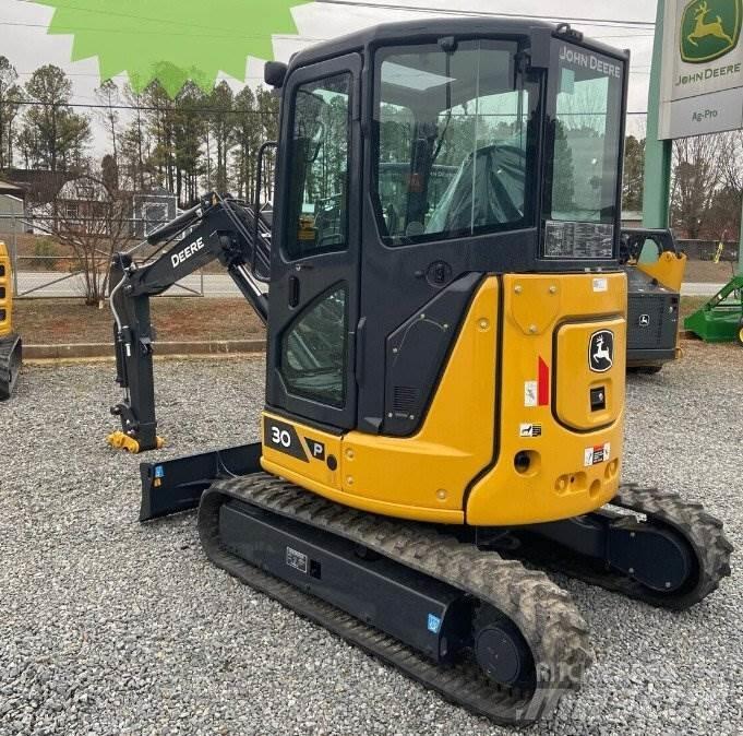 John Deere 30 P Minibagger < 7t