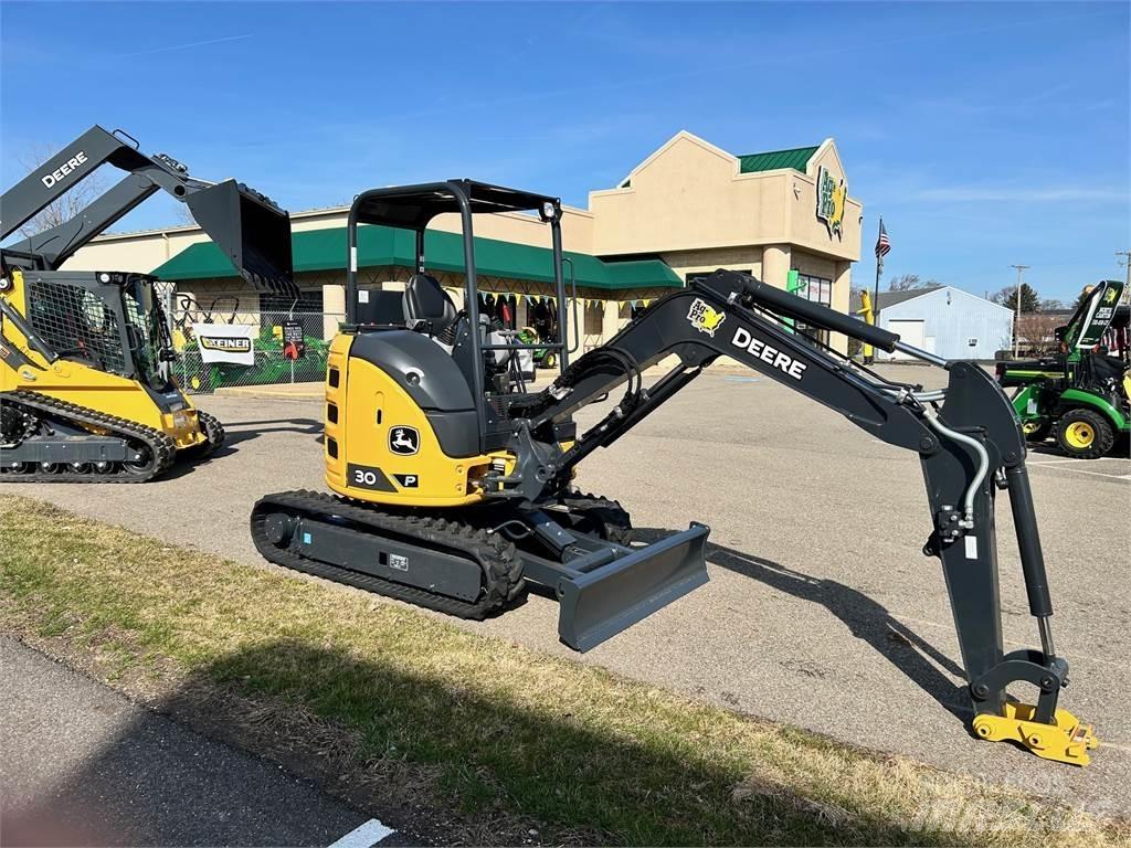 John Deere 30 P Minibagger < 7t