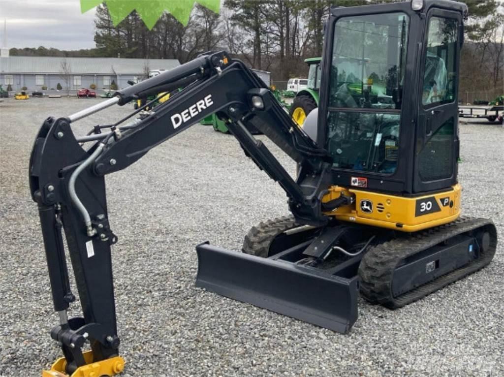 John Deere 30 P Minibagger < 7t
