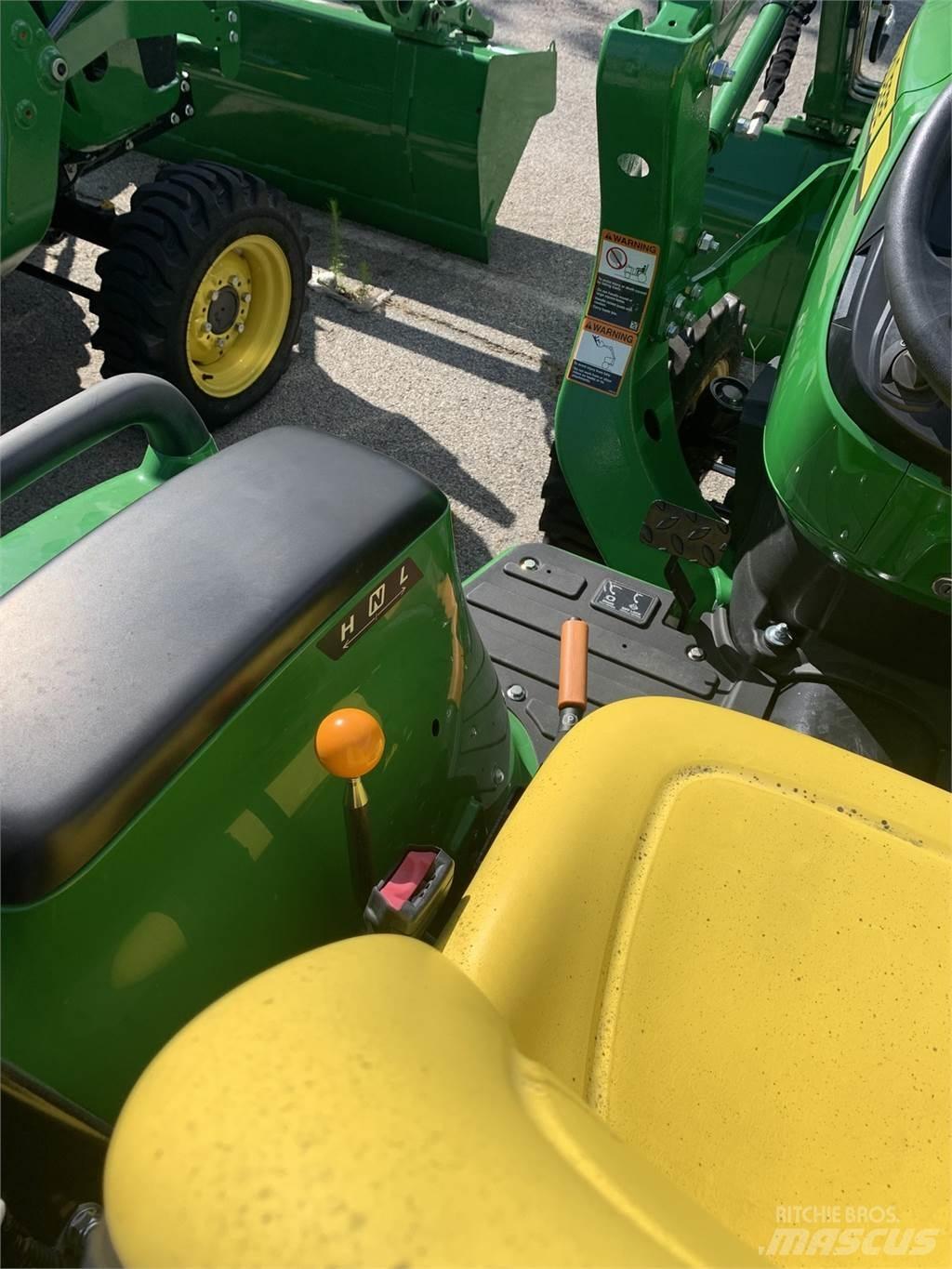 John Deere 3025E Kleintraktoren