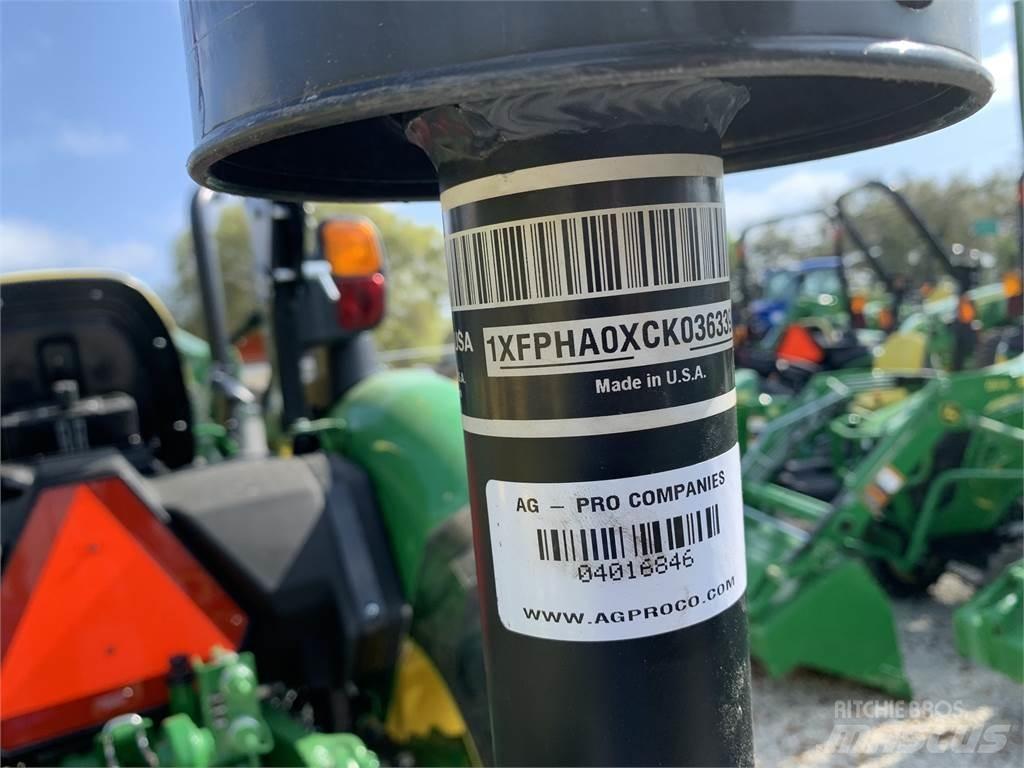 John Deere 3038E Kleintraktoren