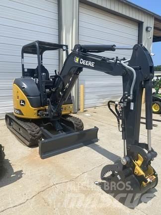 John Deere 30G Minibagger < 7t