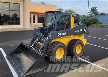 John Deere 320G Kompaktlader