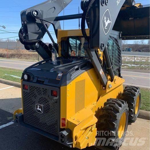 John Deere 324G Kompaktlader
