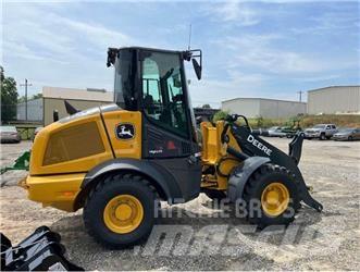 John Deere 324P Radlader