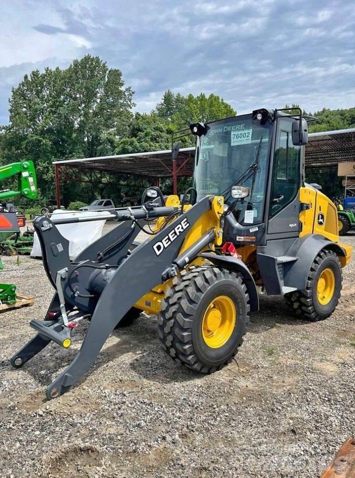 John Deere 324P Radlader