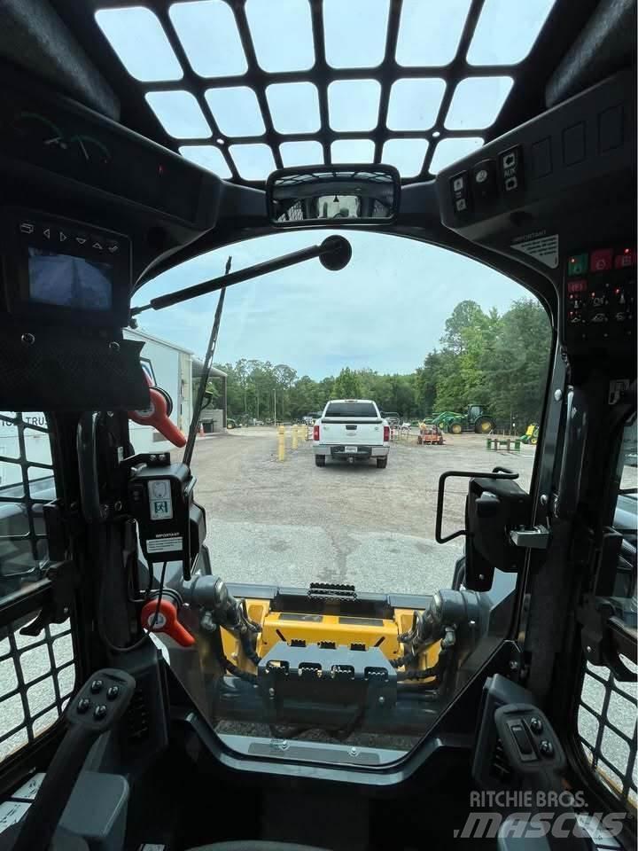 John Deere 325G Minilader