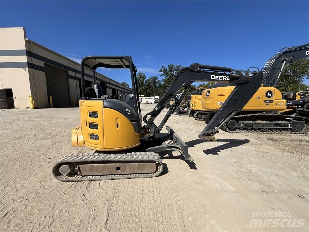 John Deere 35G Minibagger < 7t