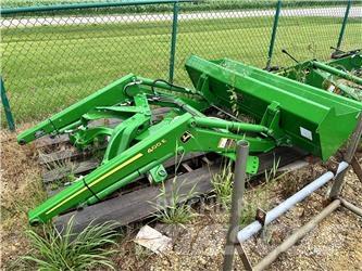 John Deere 400E Traktoren