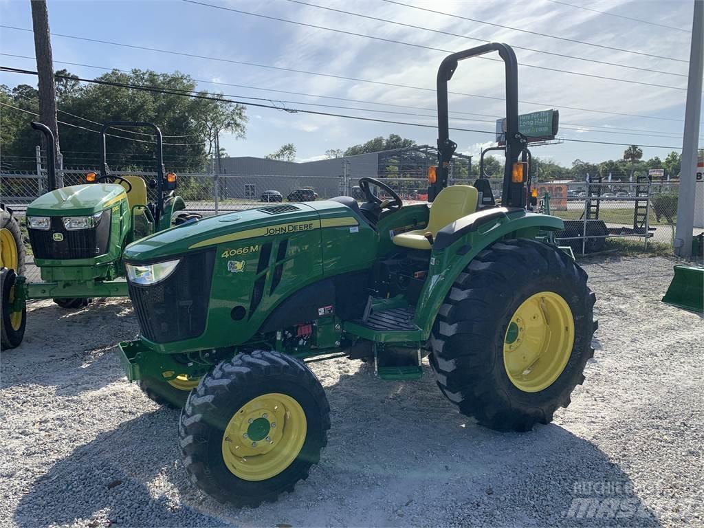 John Deere 4066M Traktoren
