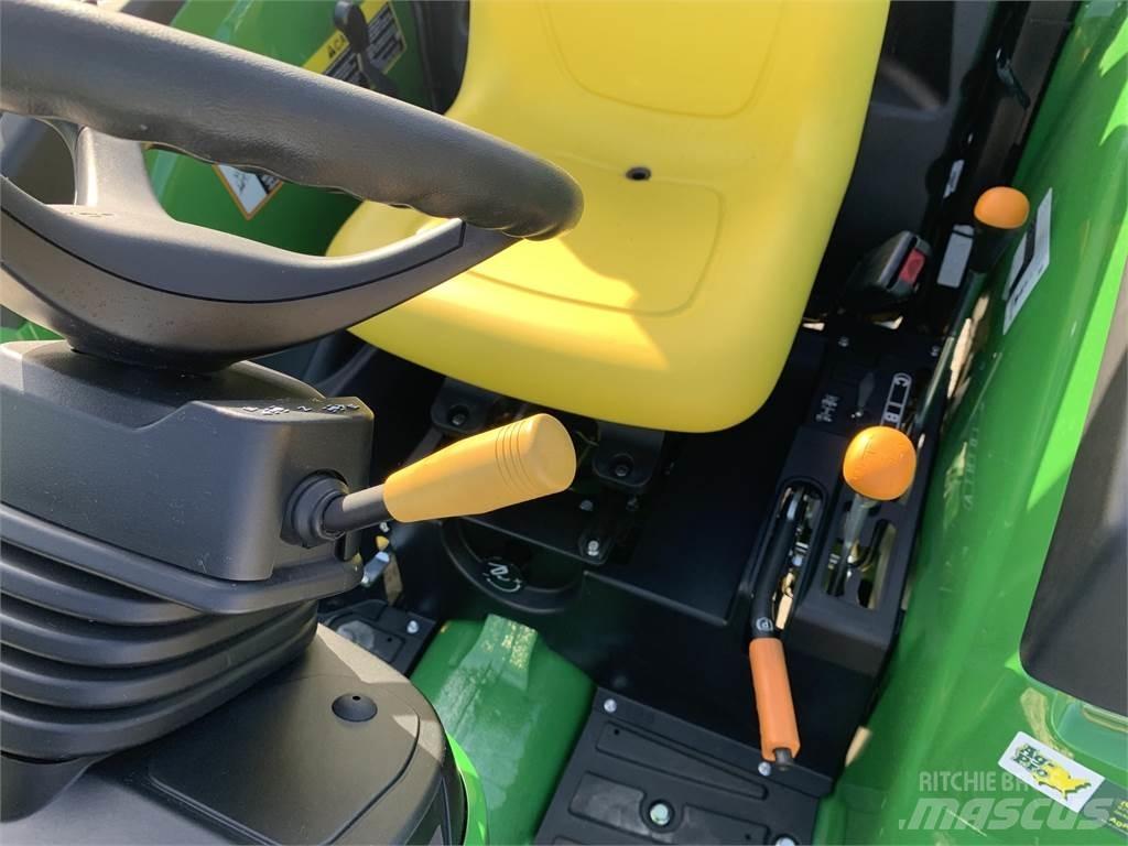 John Deere 4066M Traktoren