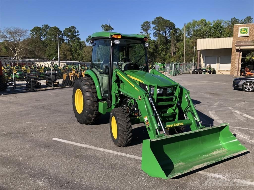 John Deere 4066R Traktoren