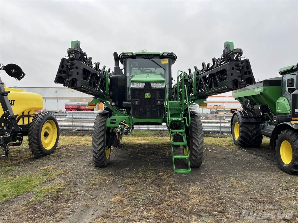 John Deere 412R Anhängespritzen