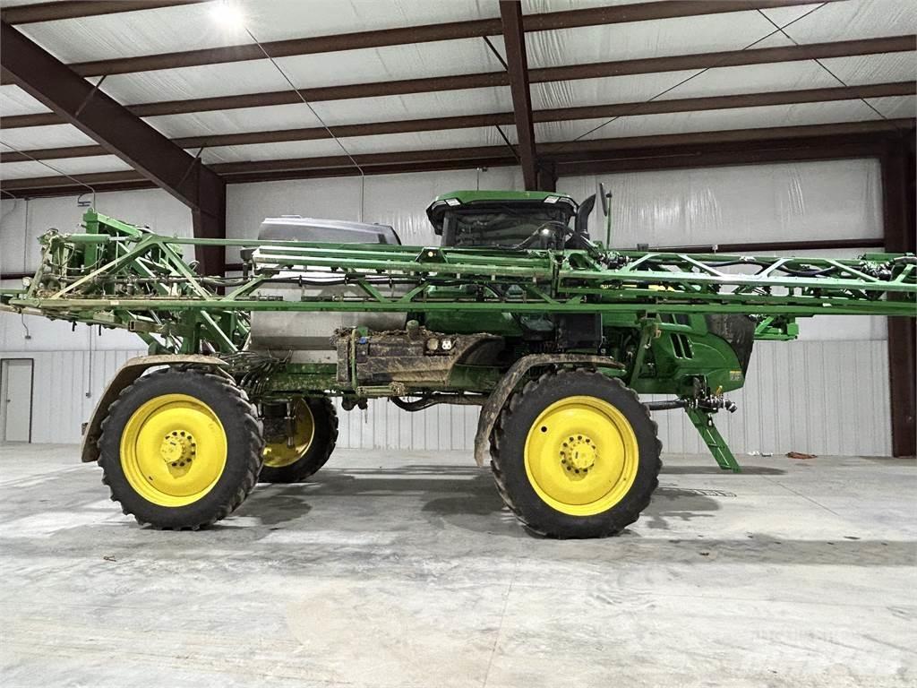 John Deere 412R Anhängespritzen