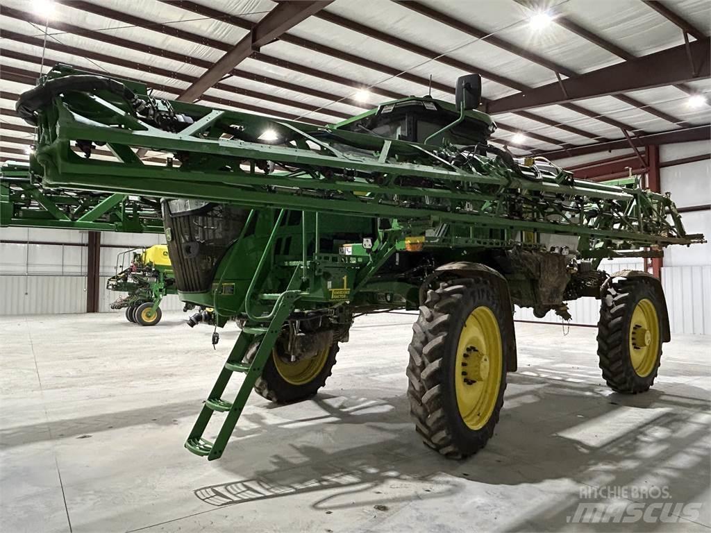 John Deere 412R Anhängespritzen