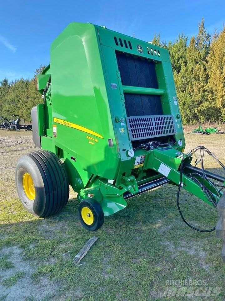 John Deere 460M Rundballenpressen