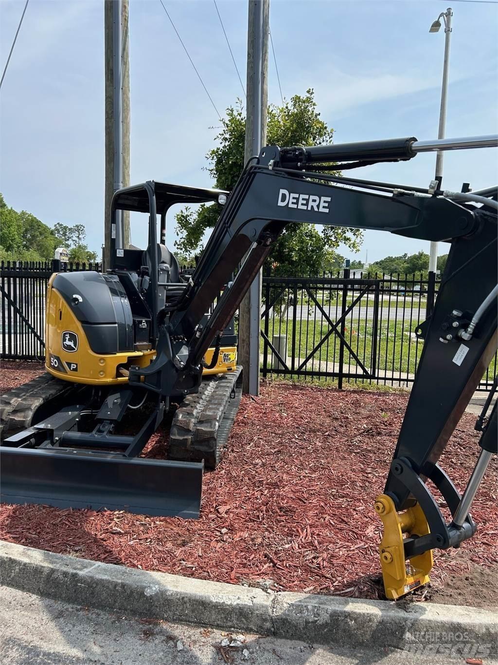 John Deere 50 P Minibagger < 7t