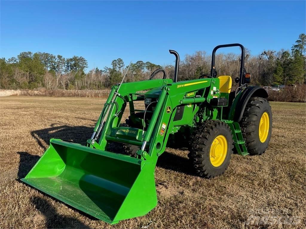 John Deere 5045E Traktoren