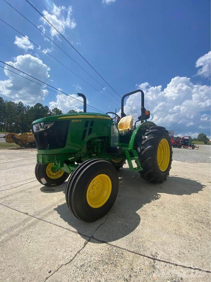 John Deere 5050E Traktoren