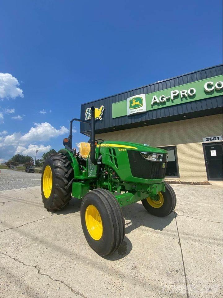 John Deere 5050E Traktoren