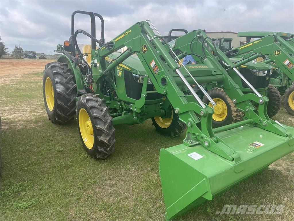 John Deere 5060E Traktoren