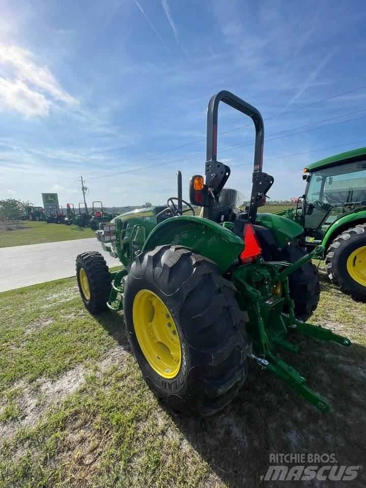 John Deere 5060E Traktoren