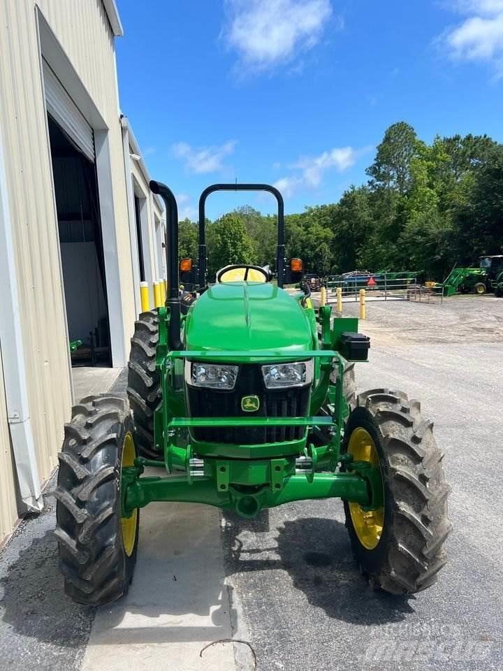 John Deere 5067E Traktoren