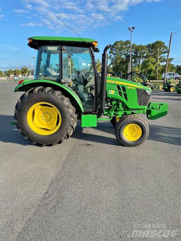 John Deere 5075E Traktoren
