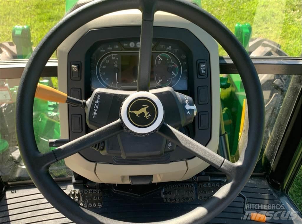 John Deere 5100E Traktoren