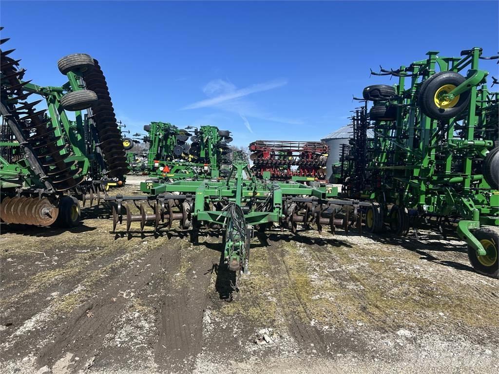 John Deere 512 Sonstige Bodenbearbeitung