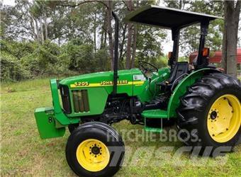 John Deere 5205 Traktoren