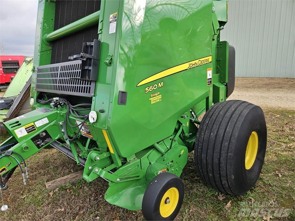 John Deere 560M Rundballenpressen